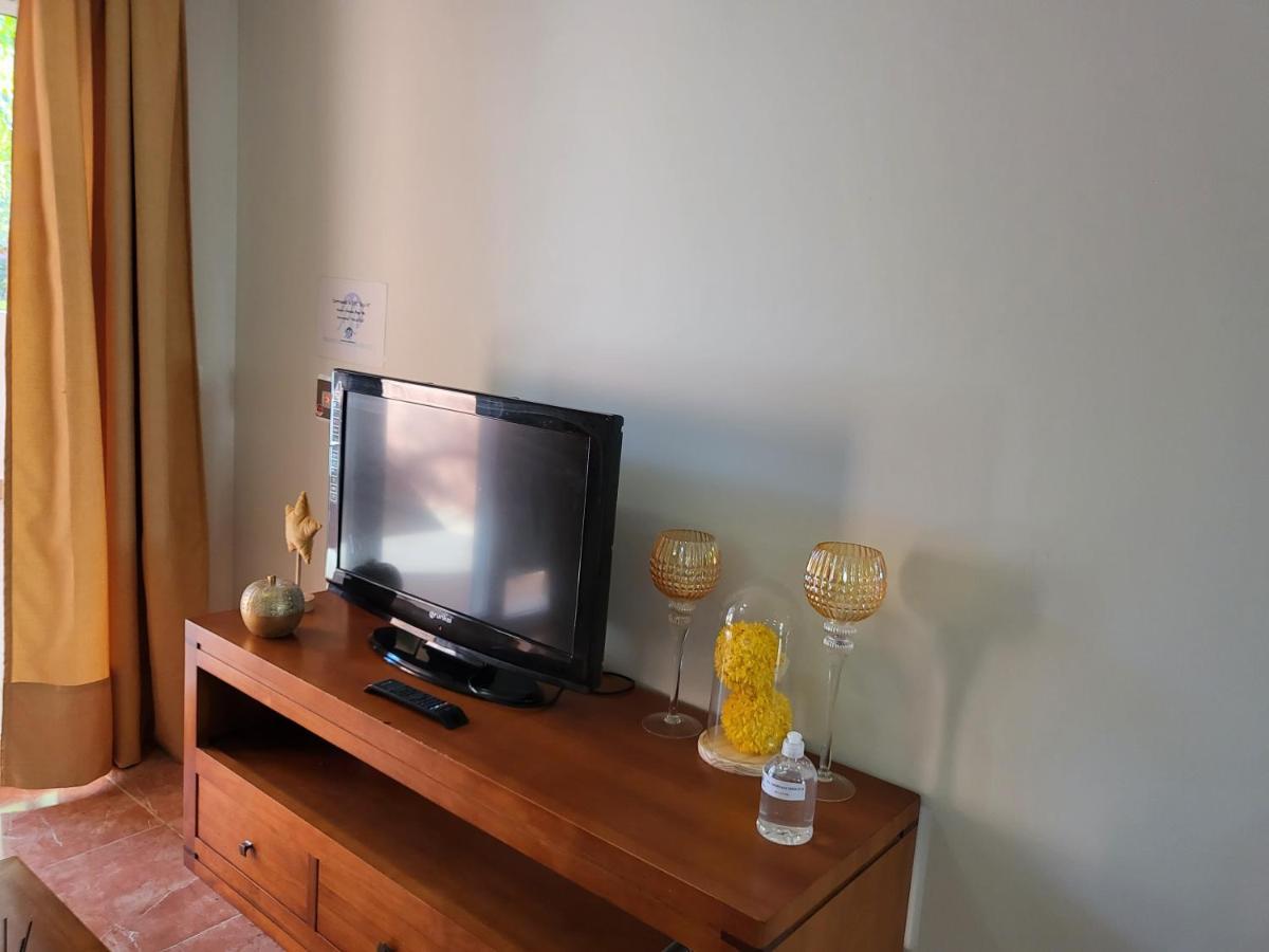 ¡Bajo Precioso Con Salida Directa A La Piscina Comunitaria En Paraiso De Vera! 외부 사진
