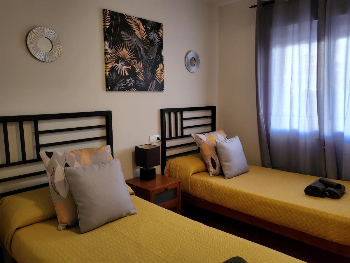 ¡Bajo Precioso Con Salida Directa A La Piscina Comunitaria En Paraiso De Vera! 외부 사진